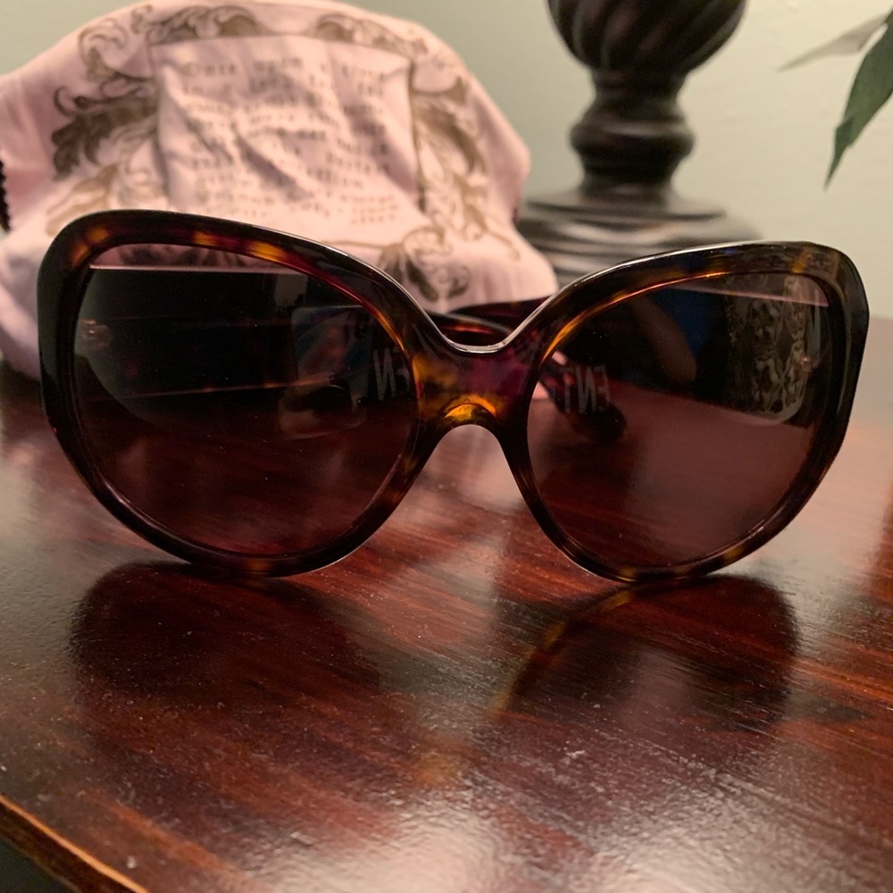 Juicy Couture Tortoise Sunglasses